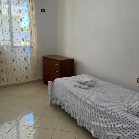 Holiday Apartments * Durrës